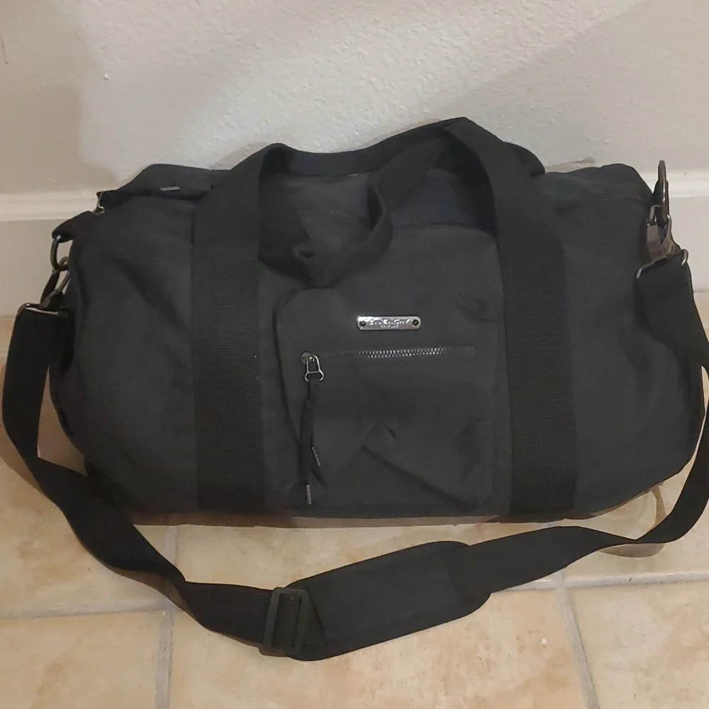Givenchy Black Nylon Duffle Gym Weekender Bag
